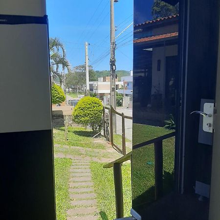 Apartamento Container 1 Quarto- Centro Garopaba Buitenkant foto